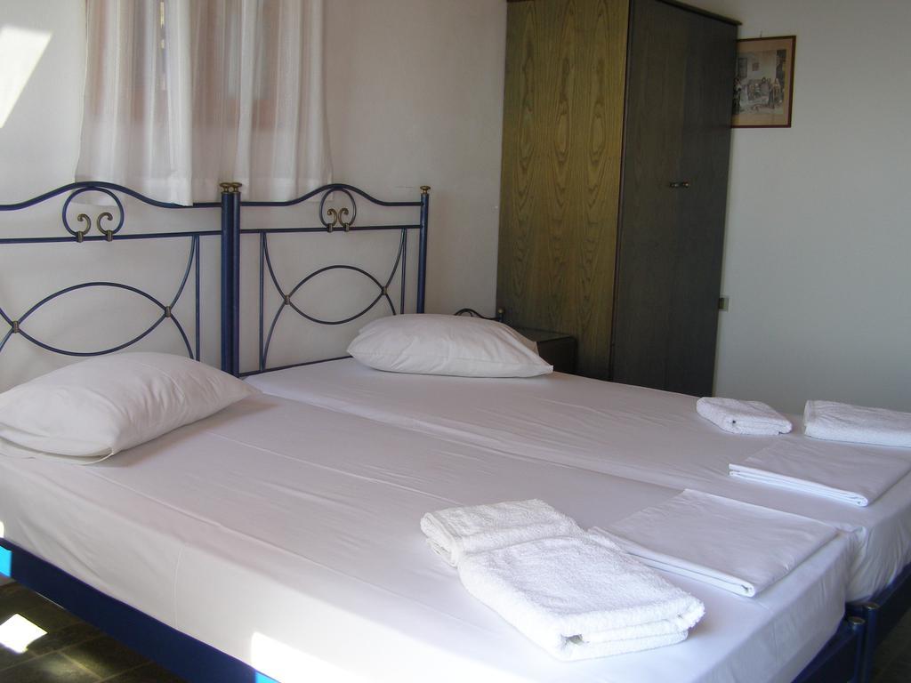 Apollon Village Hotel Анафи Номер фото
